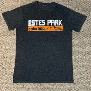 Gray Estes Park Colorado T-Shirt. Size Small